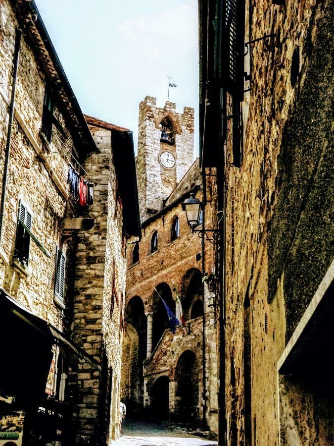 Centralissimo Nel Cuore Del Borgo Suvereto Buitenkant foto