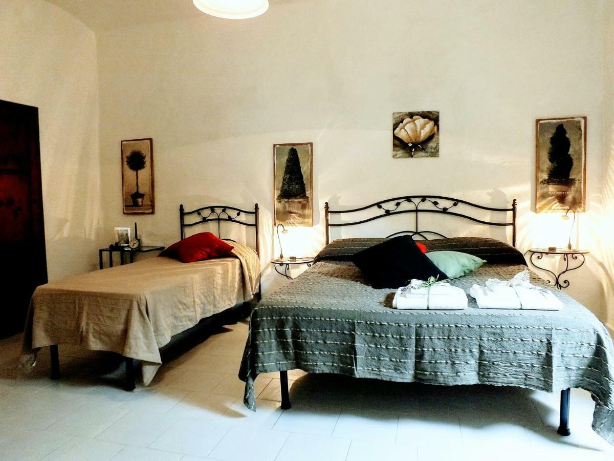 Centralissimo Nel Cuore Del Borgo Suvereto Buitenkant foto